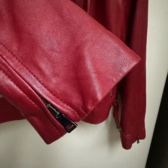 Best 100% Leather Motorcycle Jacket - Picture 6 of 9